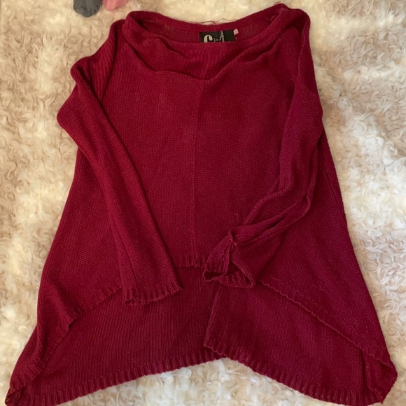 Burgundy oversized sweater with skull back - Picture 2 of 5